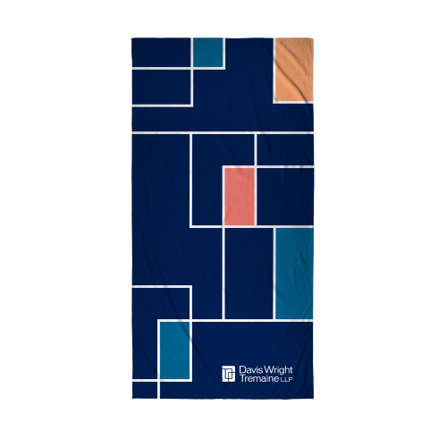 Sand-Free Towel with Pouch